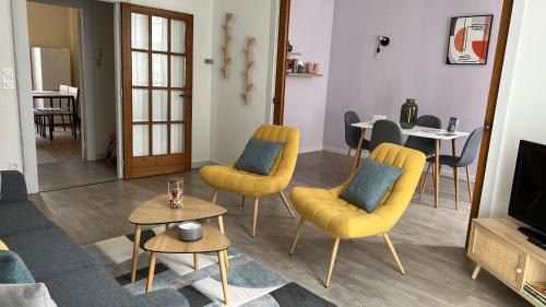Lons-le-Saunier Apartment | Appartement T4 70m2 - meublé - centre ville - proche Thermes