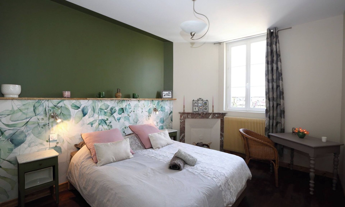 Paray-le-Monial Apartment | ATELIER CHARNOZ, heritage and Parodian ceramics