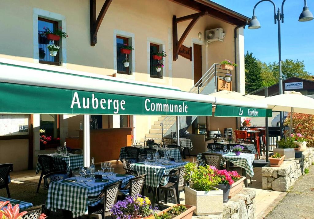 Peron Hotel | Auberge Communale de la Fruitière