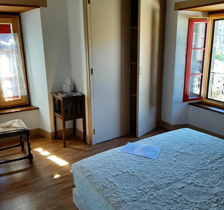 Saint-Chamant Hostel | Auberge des Volcans