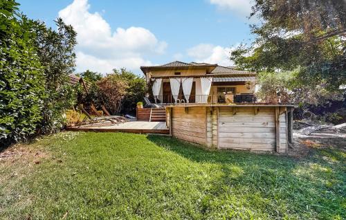 Lamotte-du-Rhone House | Beautiful Home In Lamotte Du Rhone