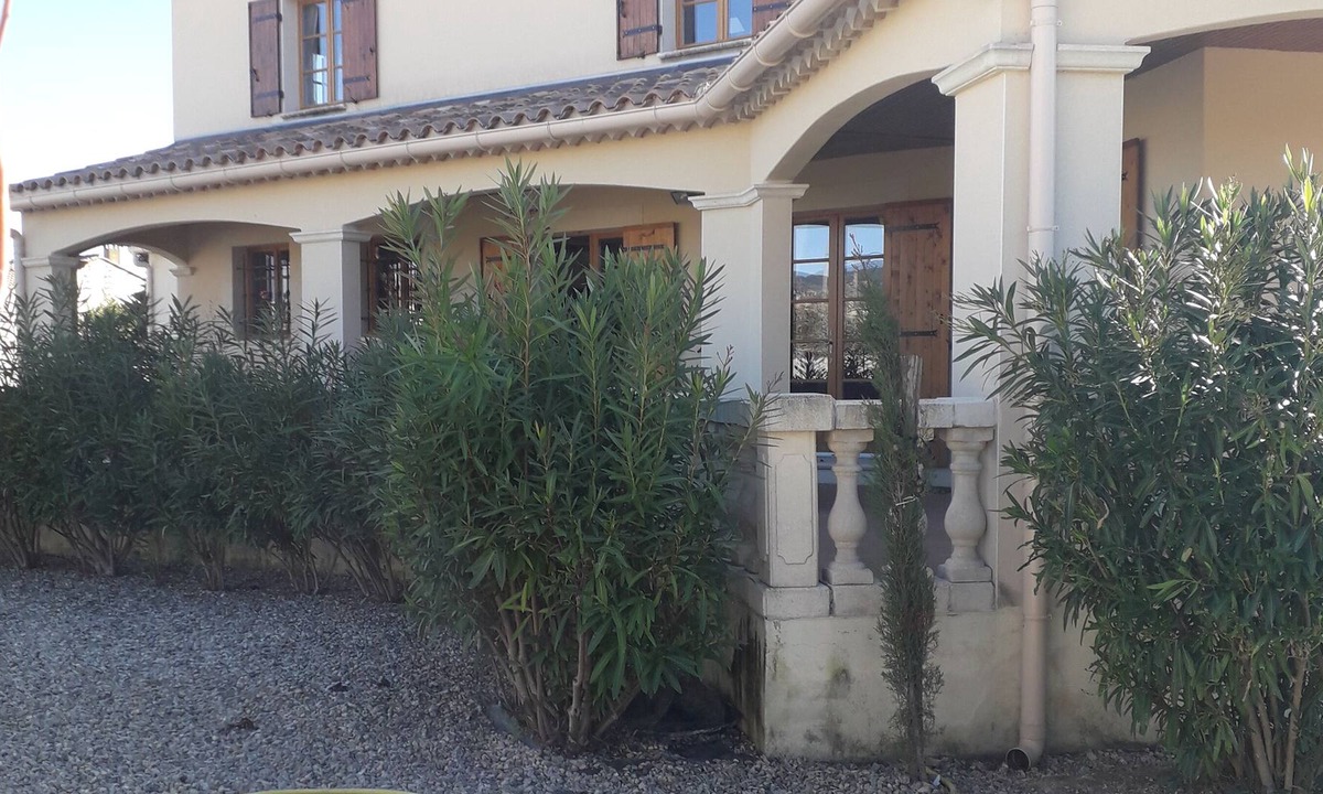 Caromb House | Beautiful, spacious home with view of Mt Ventoux in the heart of Provence