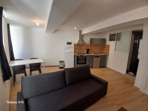 Nyons Apartment | Bel appartement au centre du vieux Nyons en Drôme Provençale