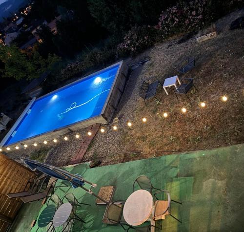 Courpiere House | Bellavita
