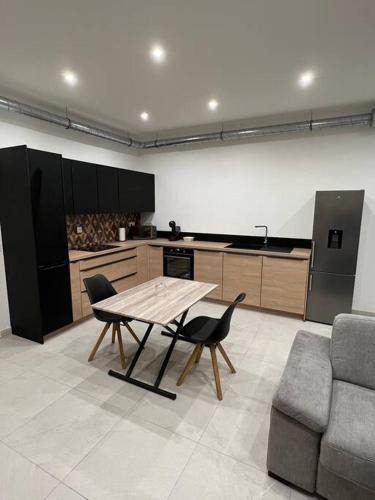 Blanzy Apartment | Belle appartement avec parking gratuit