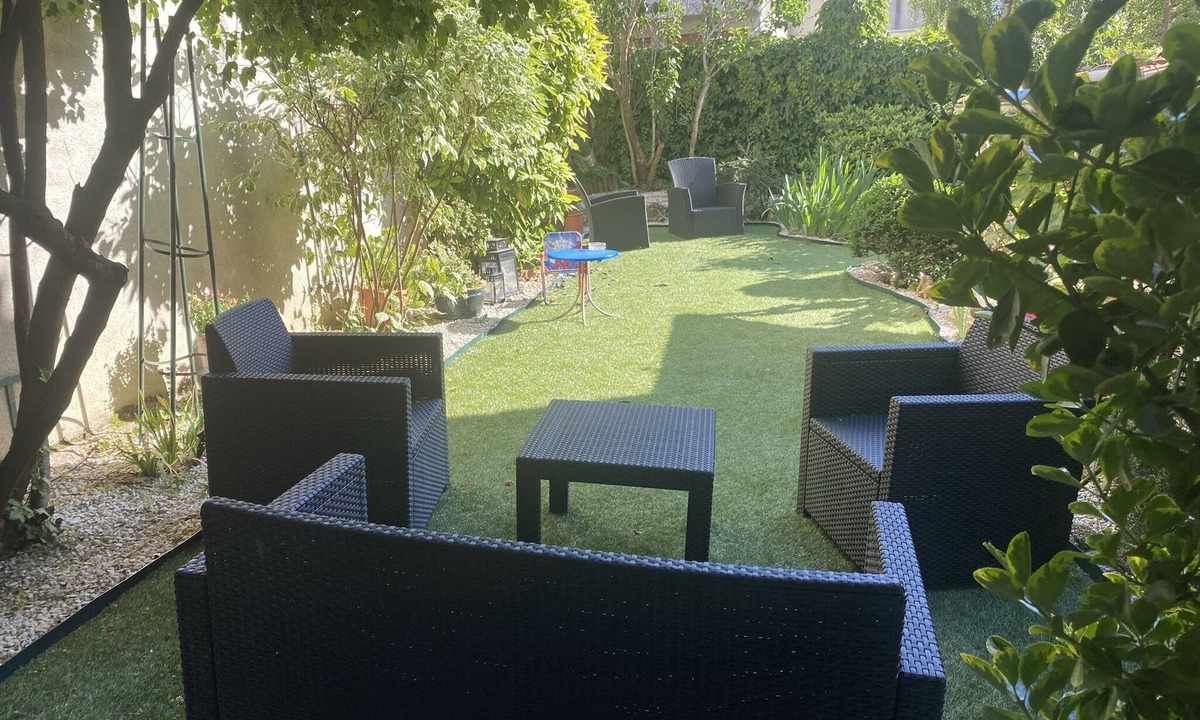 Chatillon House | Belle Maison Familiale de 169 m² Avec Jardin aux Portes de Paris