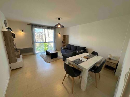 Paray-le-Monial Apartment | Blv du collège hypercentre Paray 6pers max