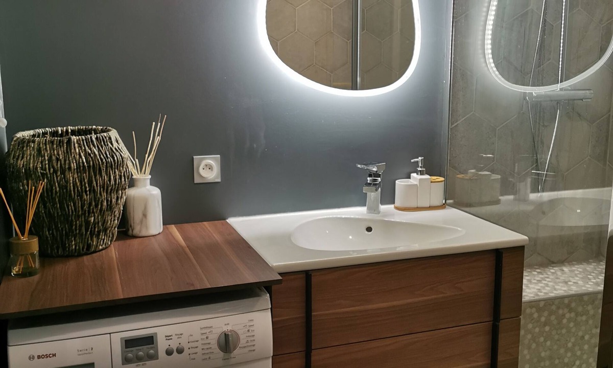 Plateau — Pyramide Condo | Bright apartment 7min from Orly and close to Paris