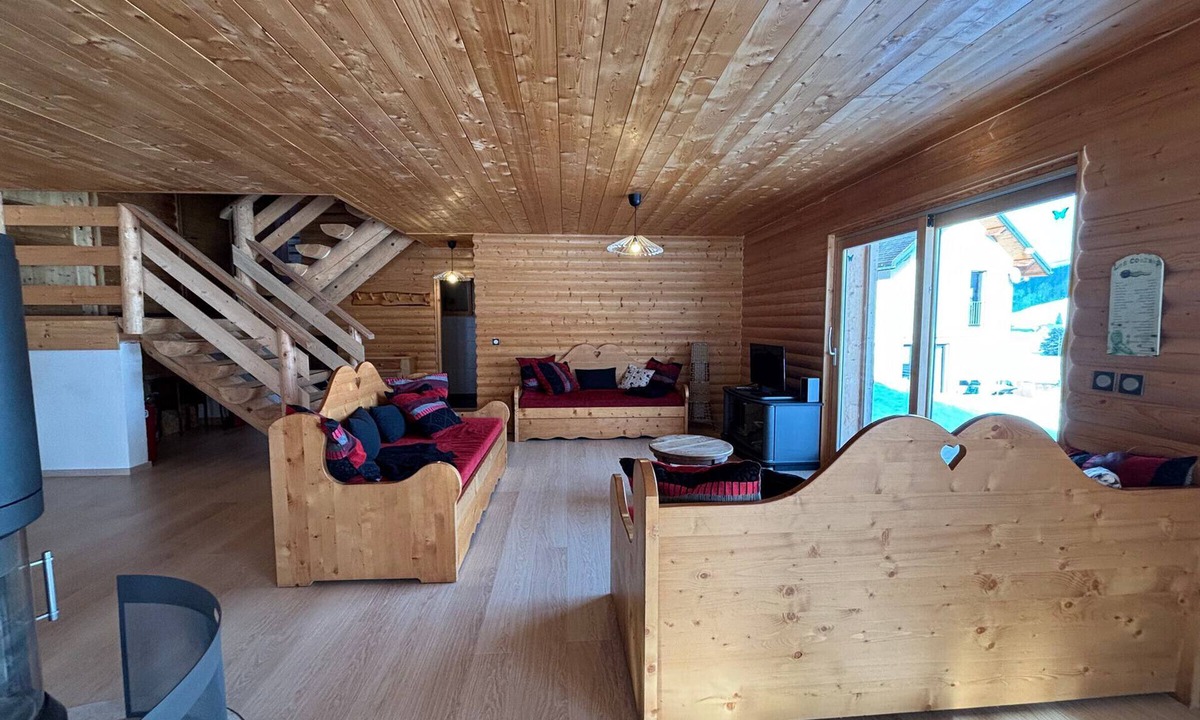 Meaudre House | Bright house near the slopes in Méaudre - 8 people