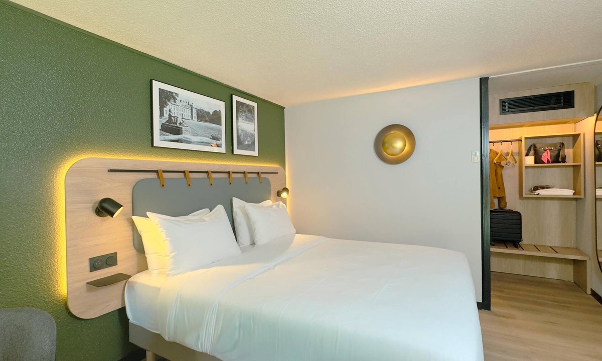 Epinay-sur-Orge Hotel | Campanile Epinay Sur Orge Savigny Sur Orge