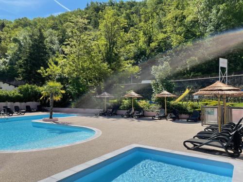 Tournon-sur-Rhone Other | Camping Avec Piscine et Rivière à Tournon sur Rhône Ardèche "Les Foulons"