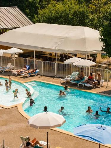 Clairvaux-les-Lacs Other | Camping - Piscine - ccagfdb