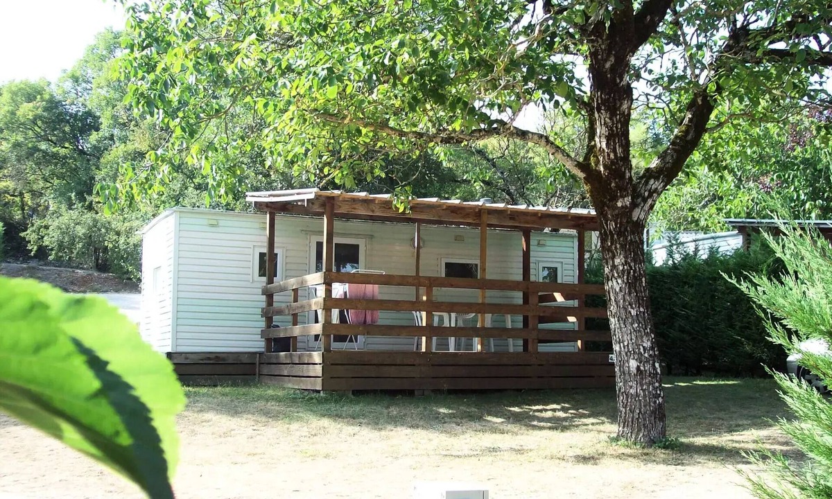 Loubressac House | Campsite LA GARRIGUE * - M-Home 2 bedrooms (+ old) 5 to 6 people - 5 people. included in the price