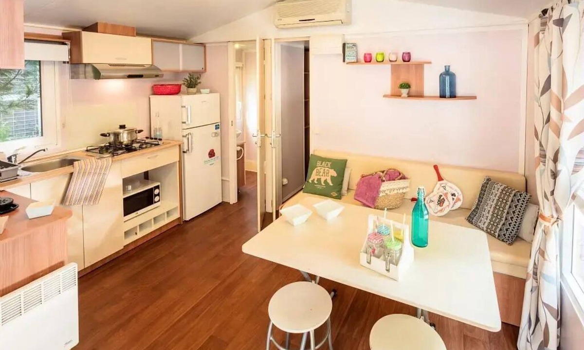 Proissans House | Campsite Le Val d'Ussel * - Mobil-home Classic 3 rooms 4 adults + 2 children air-conditioned