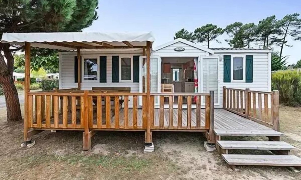 Bonnal House | Campsite Val de Bonnal* - Mobil-home Classic 4 rooms 6 adults + 2 children