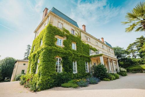 Villie-Morgon Bed & Breakfast | Château Bellevue-Domaines Loron