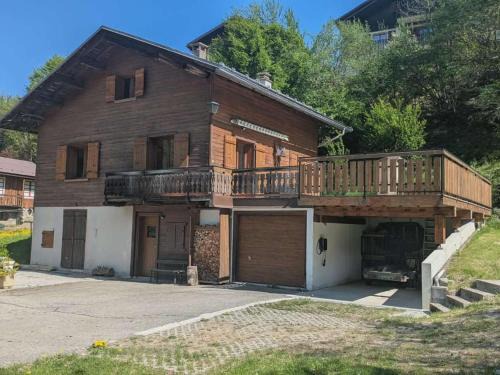 Beaufort Ski Chalet | Chalet 3* à Arêches, 100m², 8 pers, 4 ch, Pied des Pistes, Cheminée, Terrasse, Wifi - FR-1-342-246