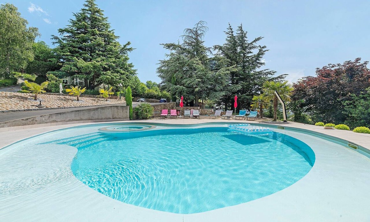 Hermitage-Tournonais-Herbasse-Pays de Saint-Felicien Ski Chalet | Chalet "Au Domaine De Cabu" with Mountain View, Shared Pool and Wi-Fi