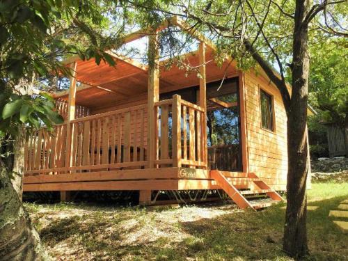 Darbres Other | Chalet confortable avec terrasse pour 5 personnes - API-1-52-388