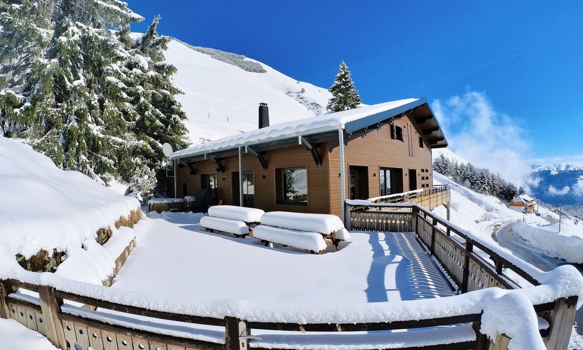 Espiaube Ski Chalet | Chalet in the heart of the Pyrenees, at the foot of the slopes