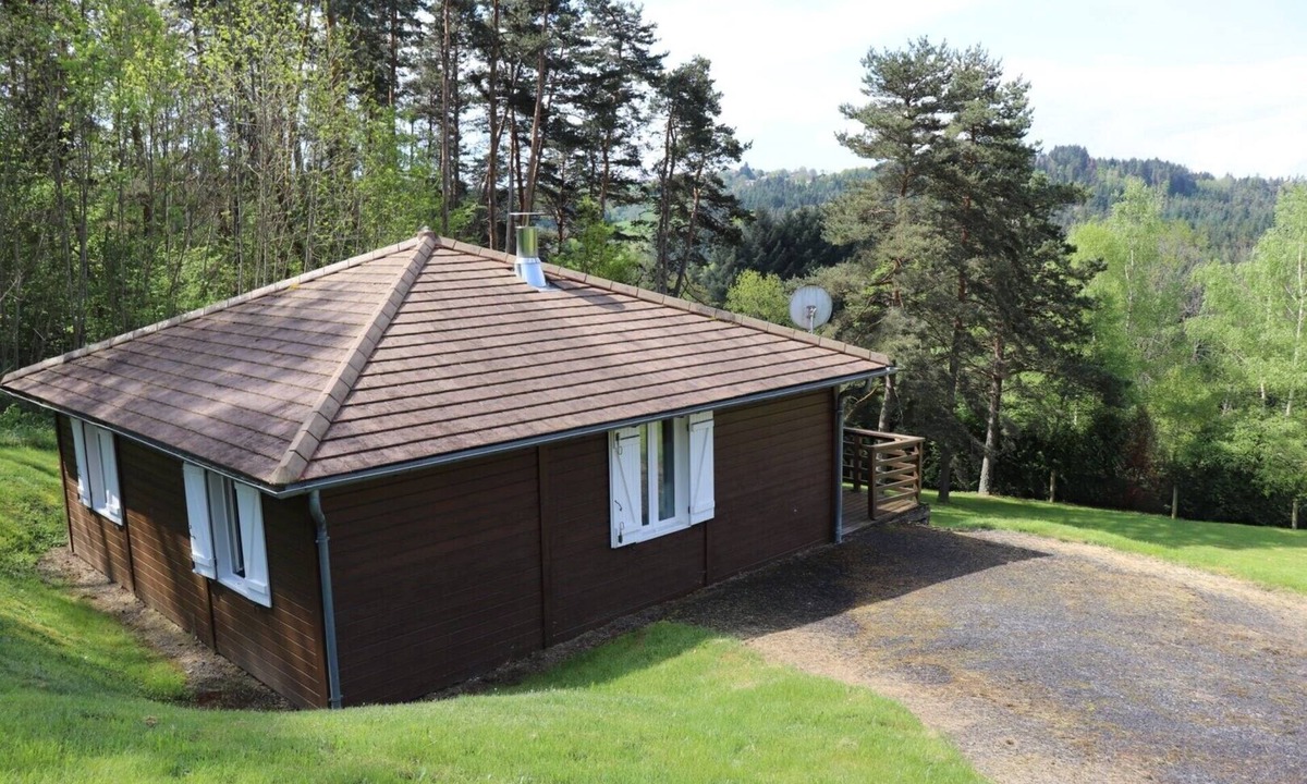 Chassignolles House | Chalet in the Heart of Auvergne