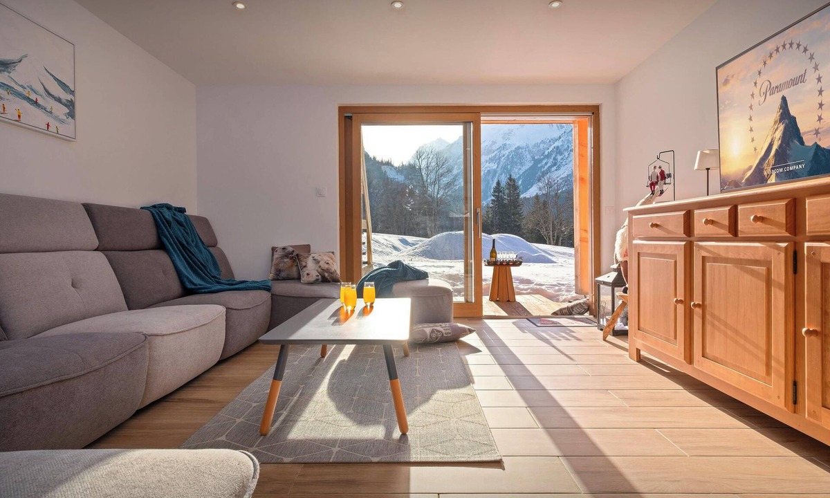Pralognan-la-Vanoise Ski Chalet | Chalet Nathilou - Discover the Vanoise National Park - OVO Network