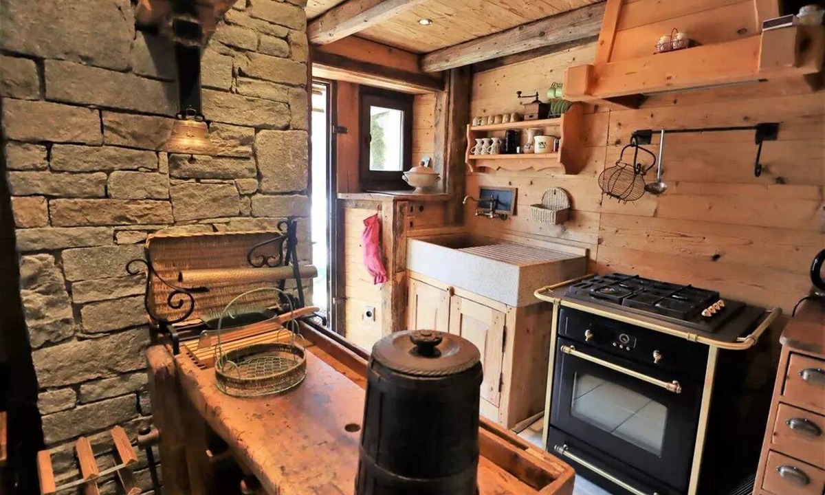 Beaufort Ski Chalet | Chalet - Treat yourself to a Christmas and a Magic Day in a Charming Chalet in Arêches, Alps