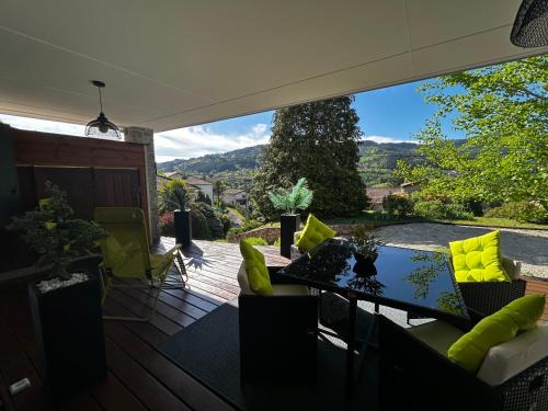 Le Cheylard Bed & Breakfast | Chambre d'hôtes de la Riaille 400 m de la dolce via