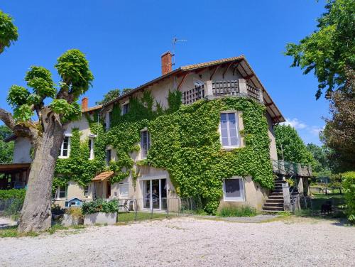 Genissieux Bed & Breakfast | Chambre d'hôtes Park des Collines - Gîte