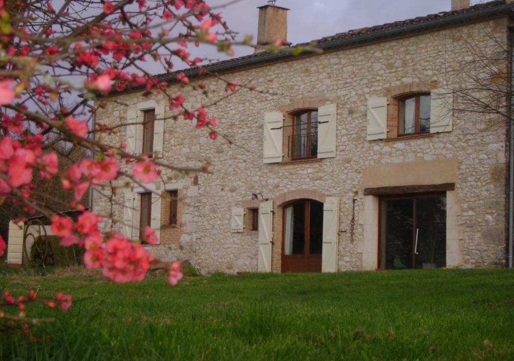 Castelnau-de-Montmiral Bed & Breakfast | Chambres D'hôtes La Boriette