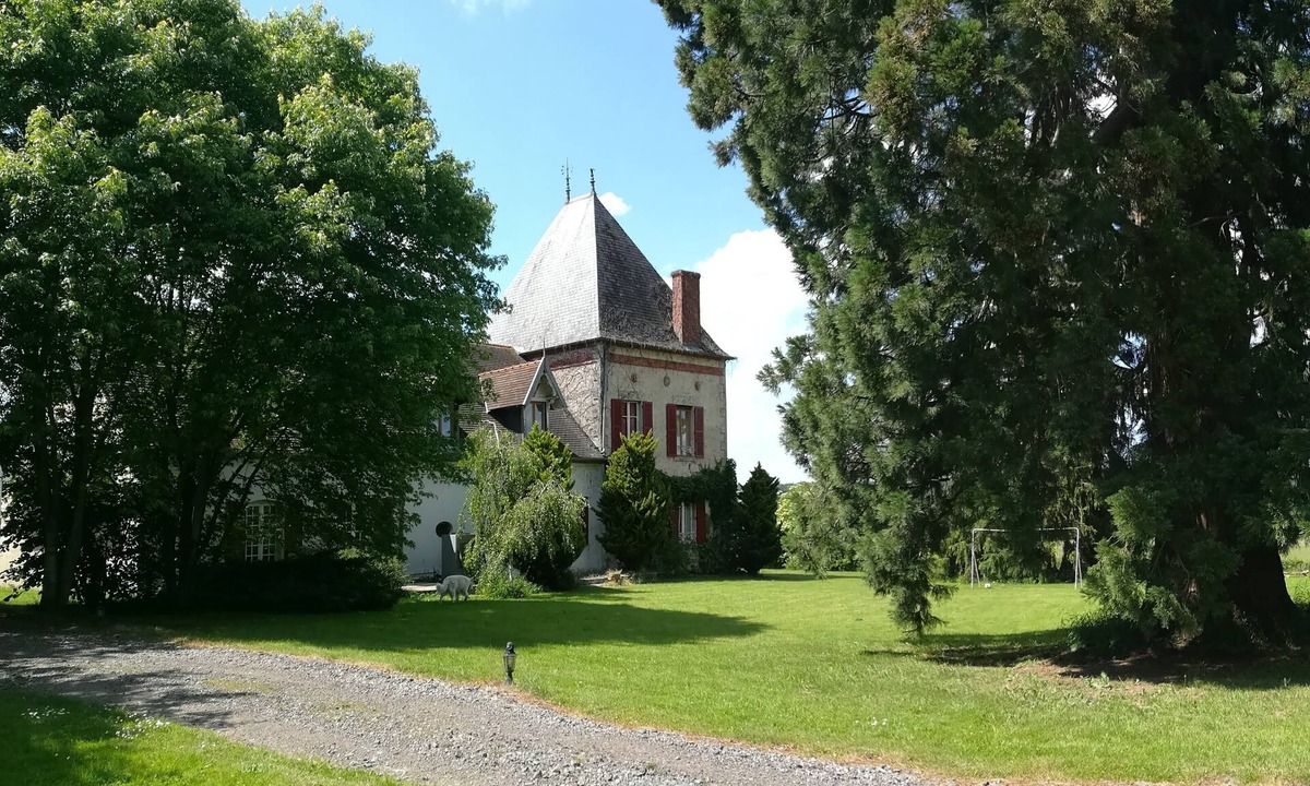 Azy-le-Vif Bed & Breakfast | Chambres d'hôtes Champendu