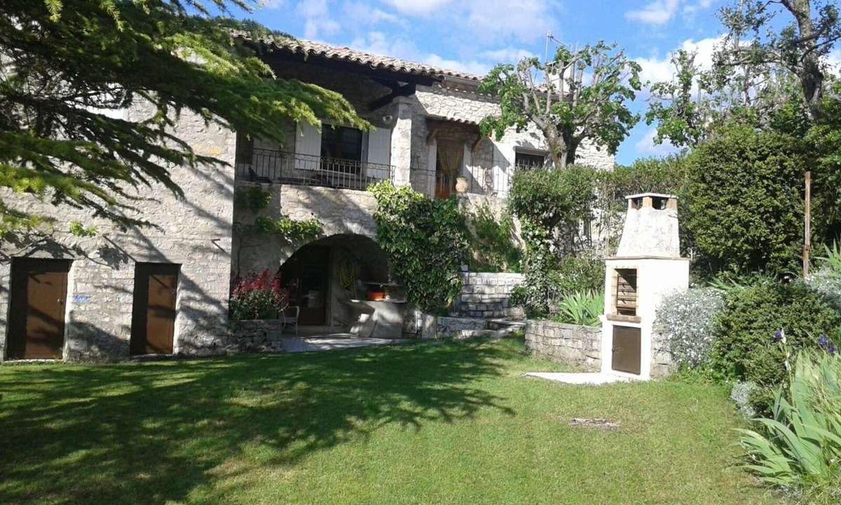 Montguers House | Character gite Ventoux Baronnies area
