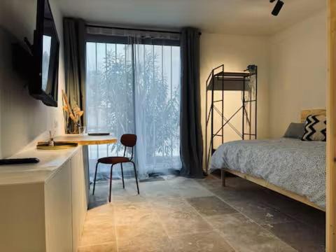 Le Teil Apartment | Charmant Studio