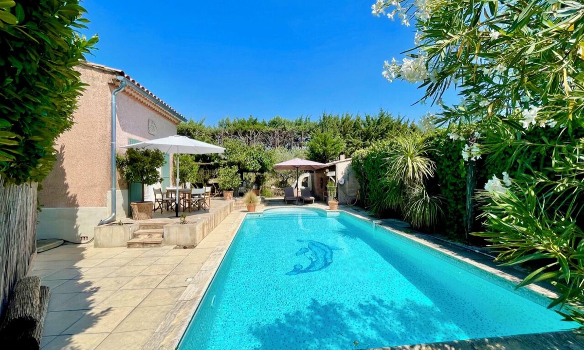 Pont-Saint-Esprit House | Charmante Maison Provençale Avec Belle Piscine !