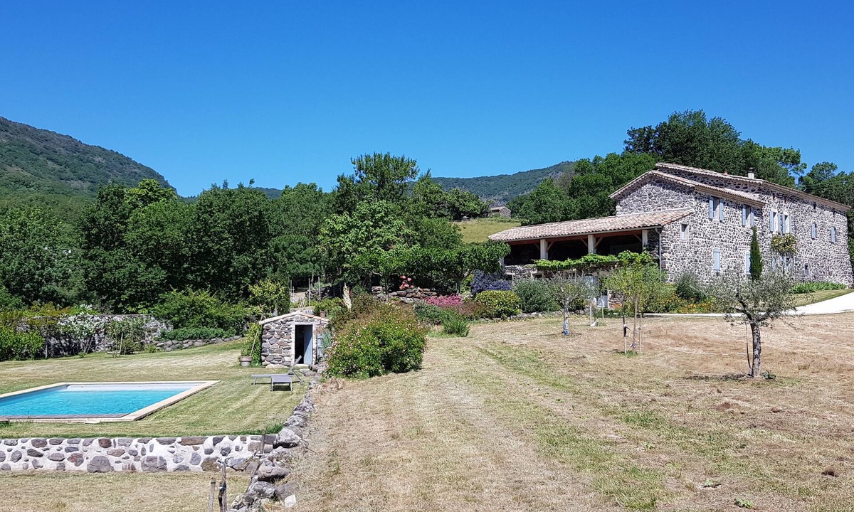 Saint-Martin-le-Superieur House | Charming house suitable for large families with swimming pool in a preserved site