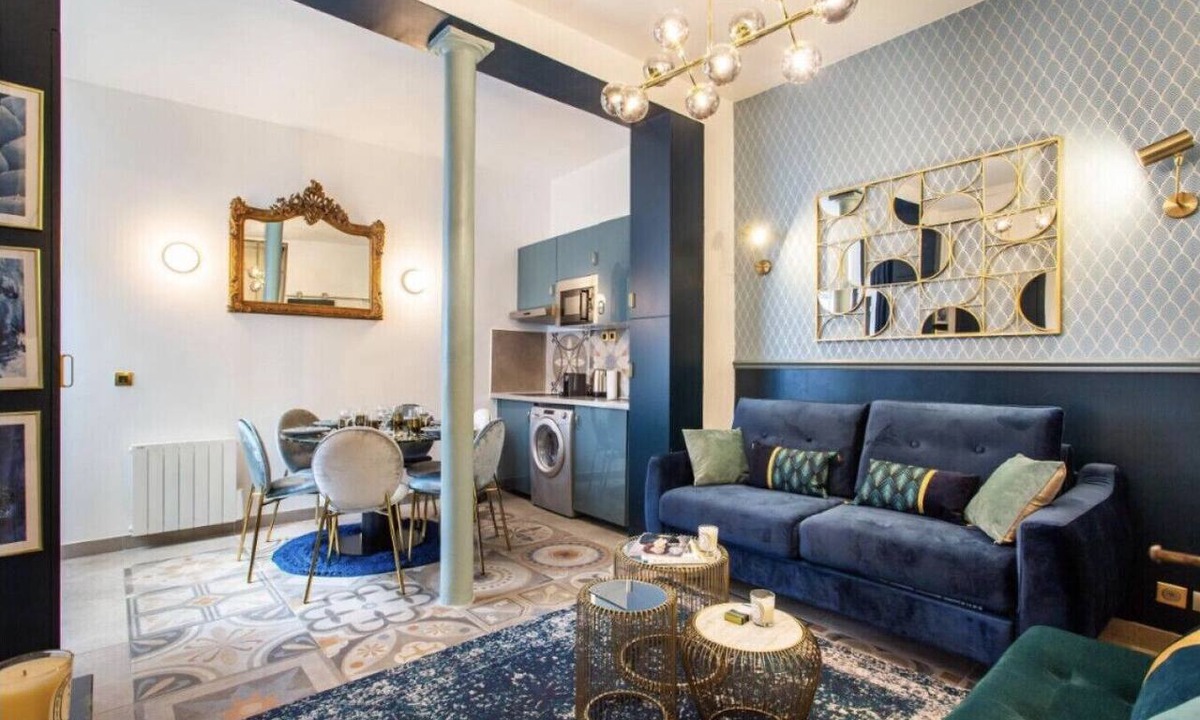 Quartier de la Porte-Saint-Denis Apartment | Charming 2BR # Grands Boulevards