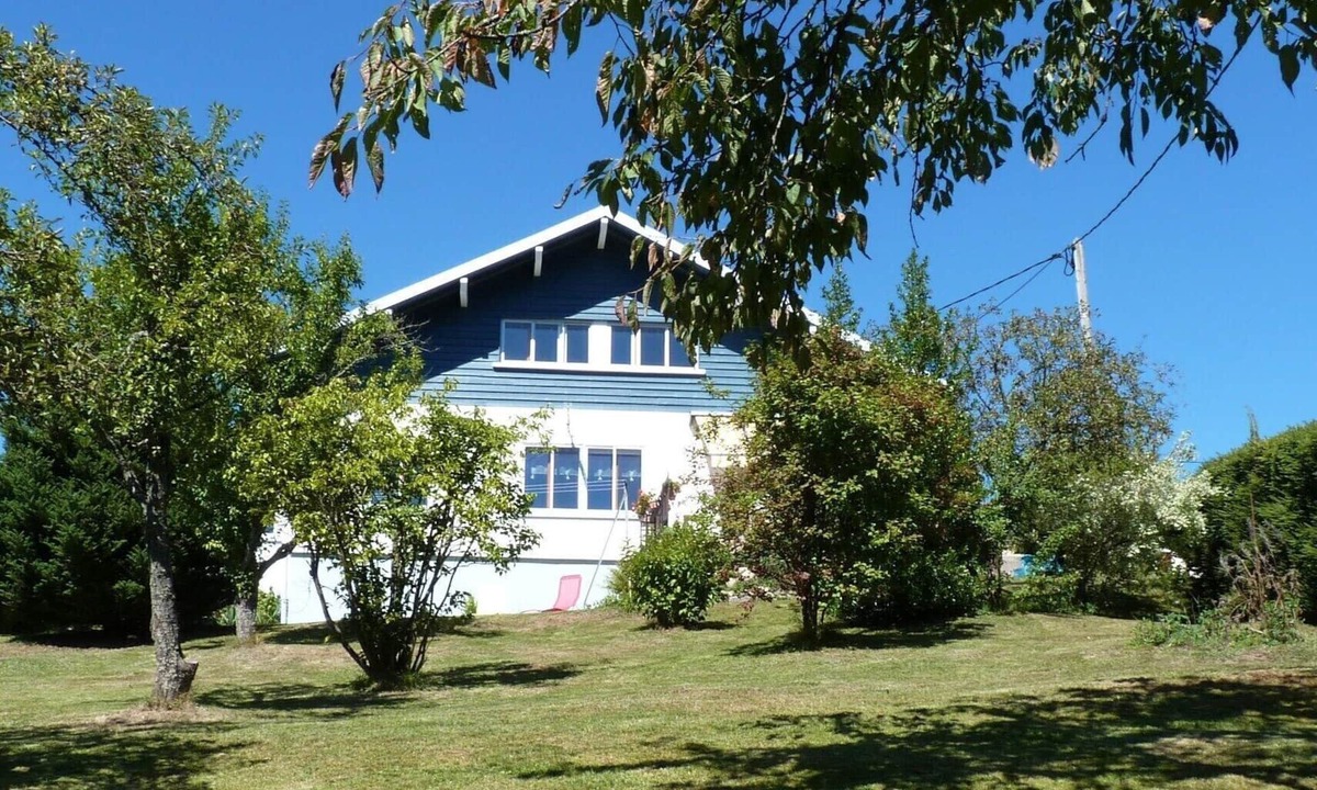 Gerardmer Ski Chalet | Charming 4* chalet with panoramic view, south-facing, sleeps 6.