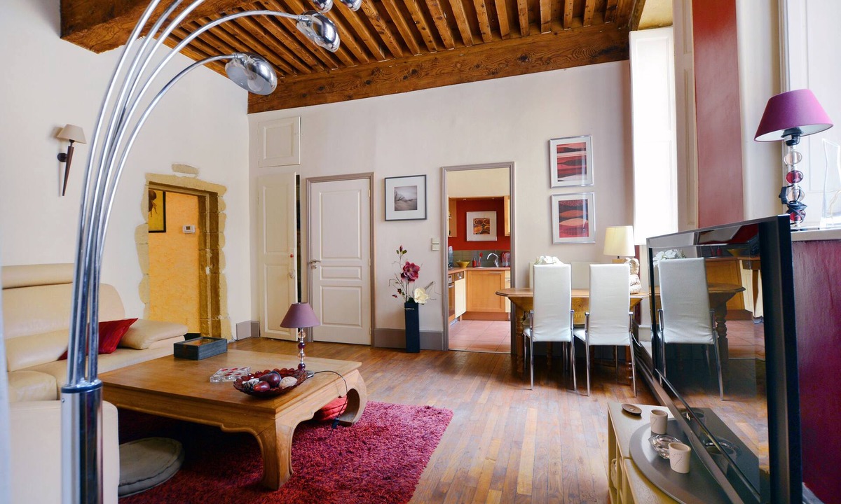 Terreaux - Bat d'argent Apartment | Charming accommodation, 2 bedrooms, 80m2, in Cordeliers