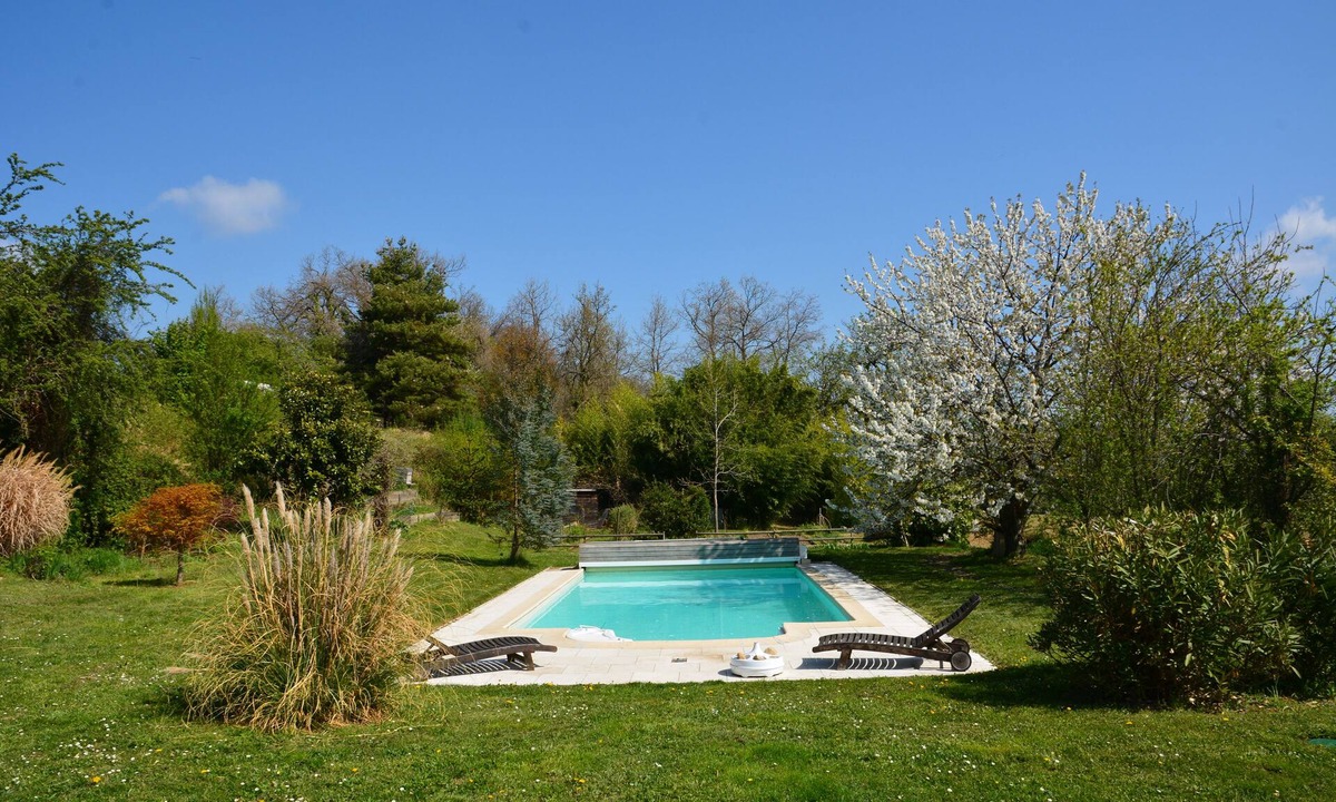 Triors House | Charming country house with swimming pool
