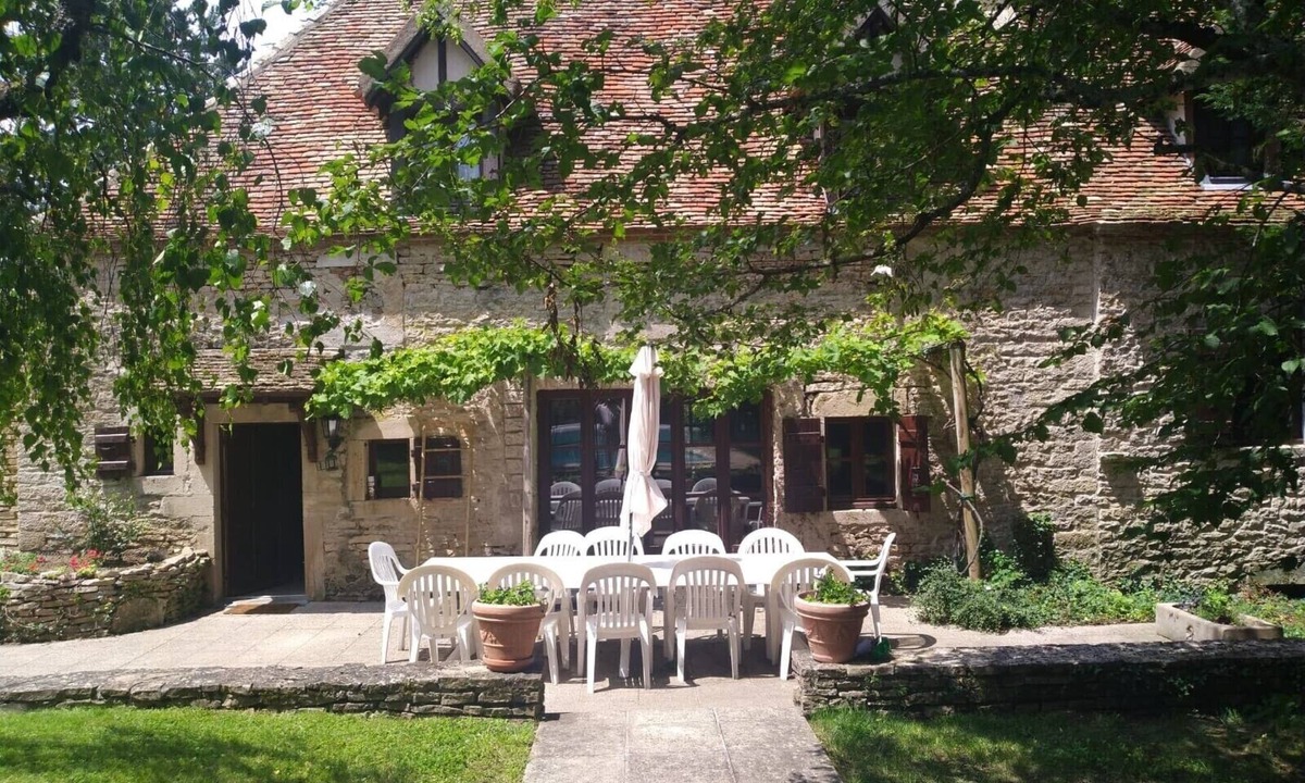 Corberon House | Charming farmhouse with swimming pool