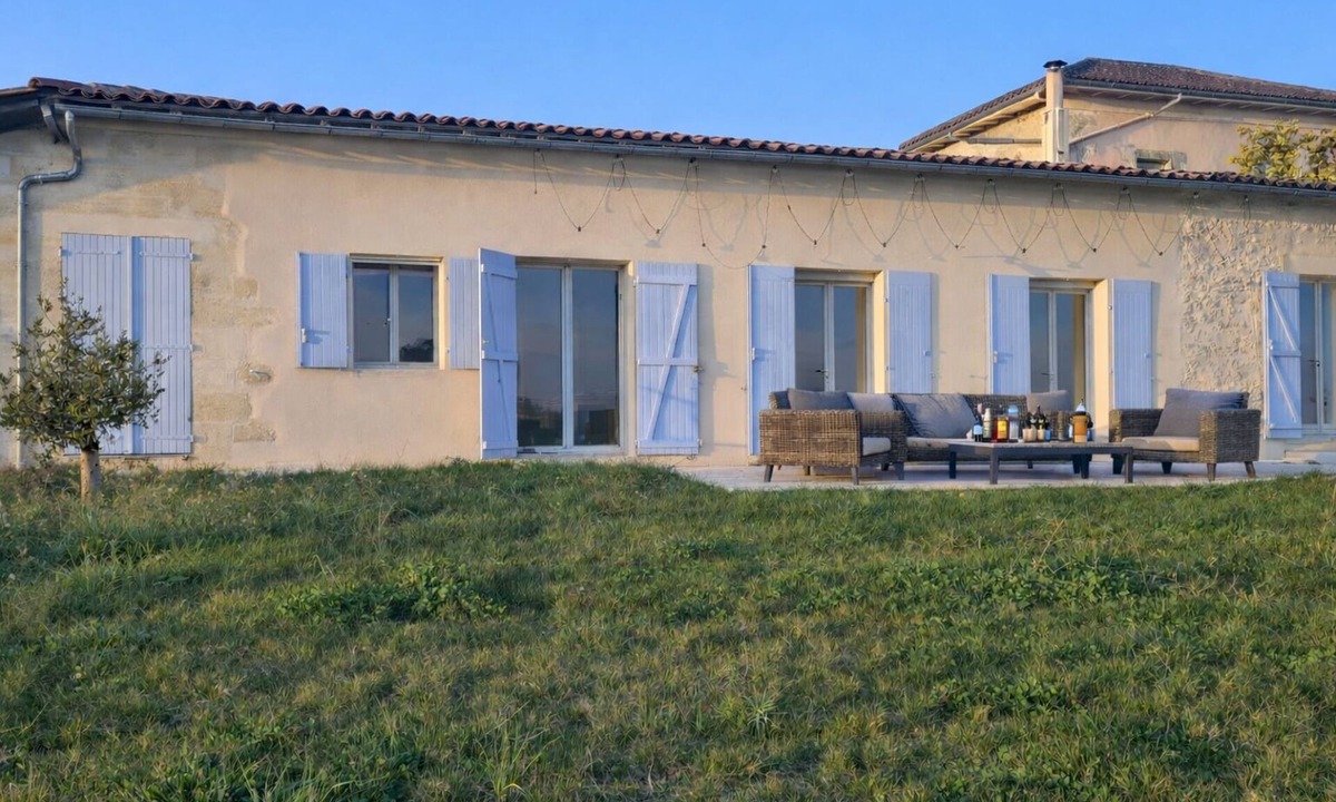 Saint-Genes-de-Lombaud House | Charming house with vineyard view - 3 bedrooms - near Bordeaux & St-Émilion