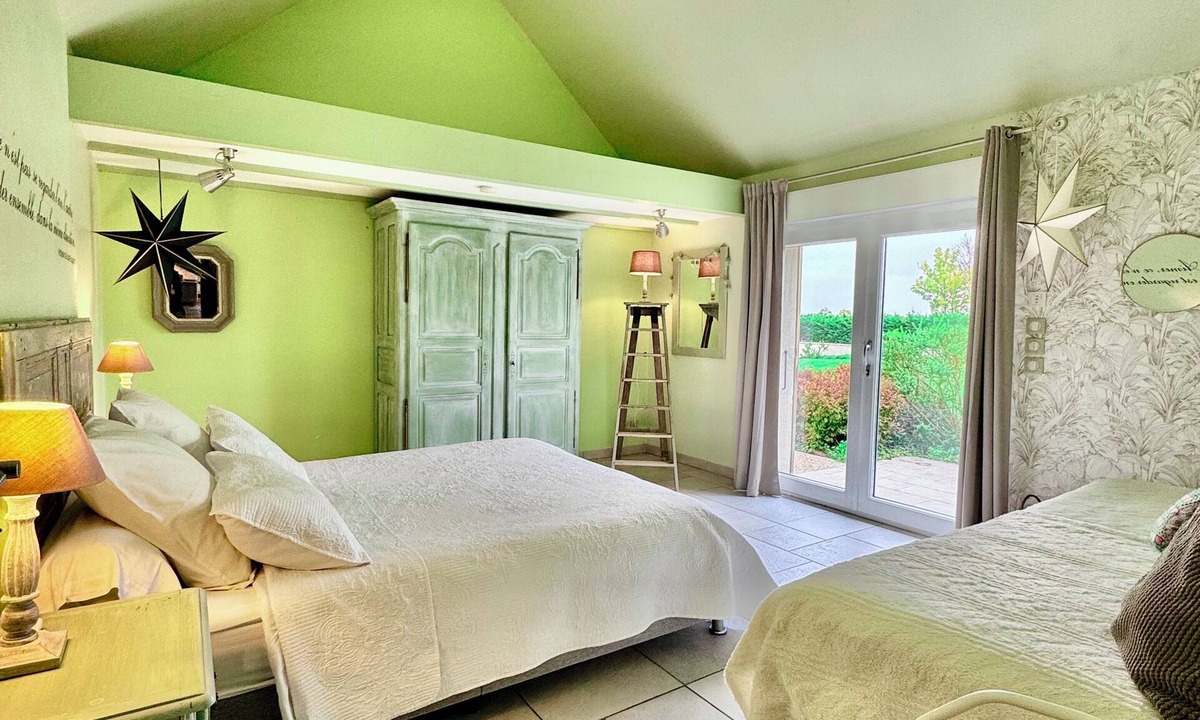 Chevigny-en-Valiere House | Charming gîte near the Côte Viticole