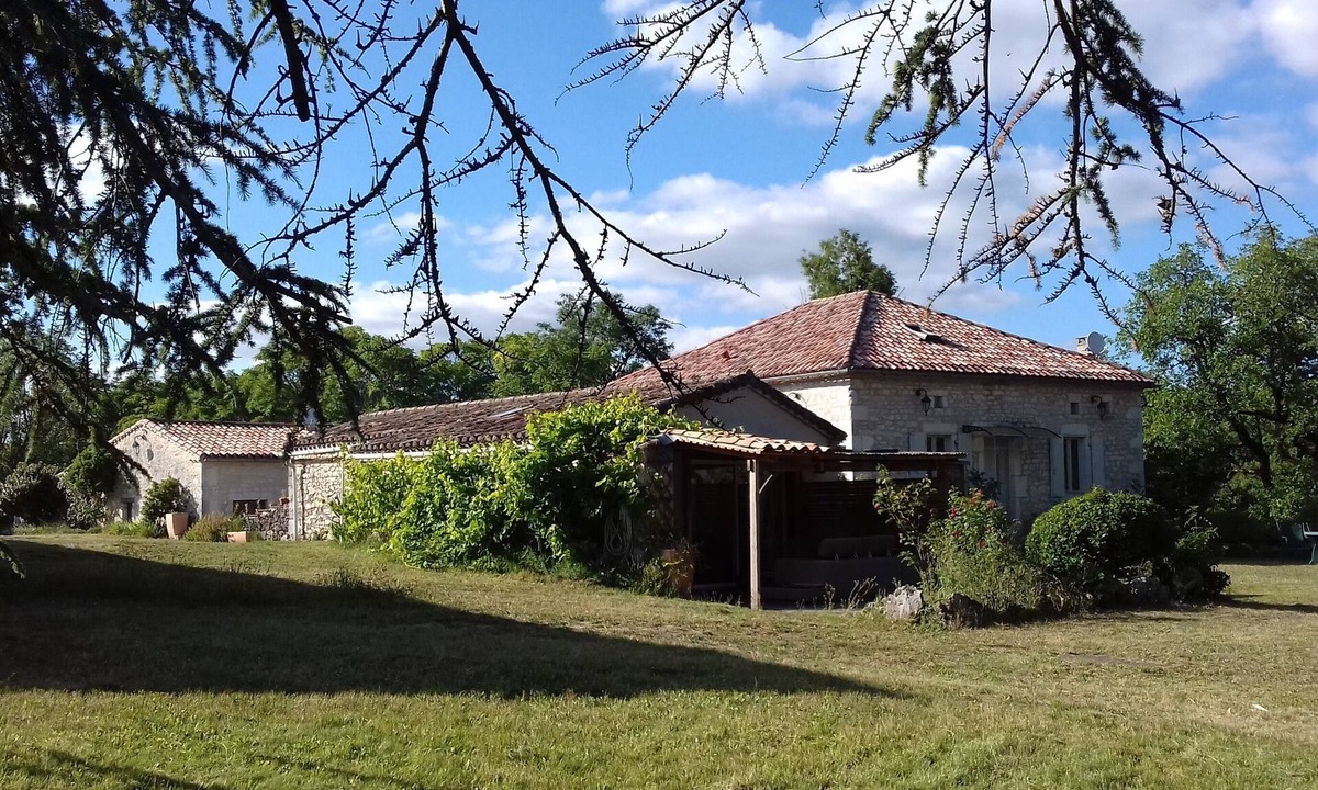 Fargues House | Charming Gîte (4 people) ideal for couples or families, near Montcuq