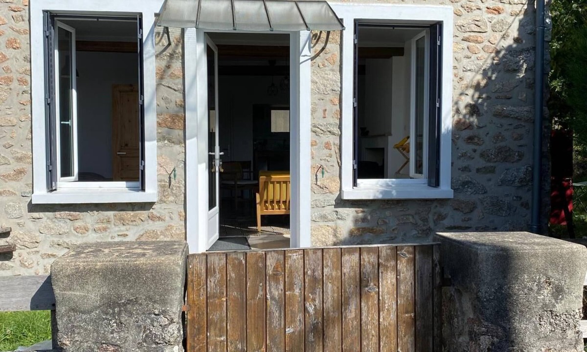 Ouroux-en-Morvan Cottage | Charming house in the heart of the Morvan