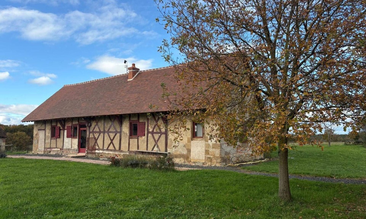 Chapeau Cottage | Charming rental in Chapeau for family or friends
