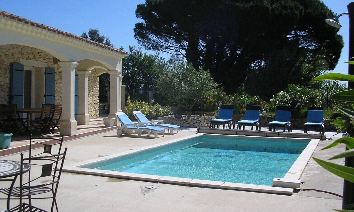 Rochegude House | Charming single-family home with air conditioning and a pool in the Drôme.