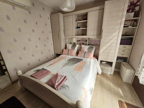 Palaiseau House | Chez Cerisa