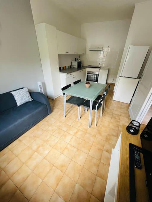Bollene Apartment | Chez Léo I - Appartement T2 proche Tricastin