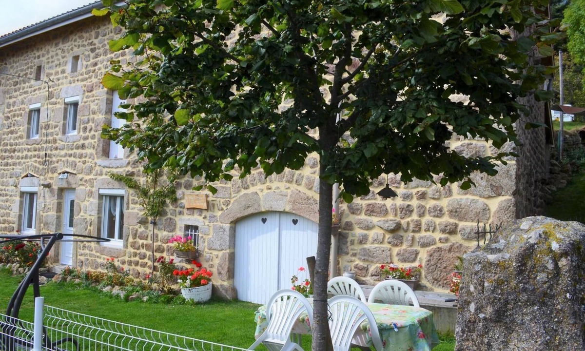 Saint-Romain House | Chez l'Toine et la Pauline