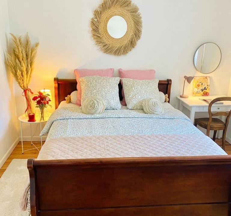Bucey-les-Gy Bed & Breakfast | CHEZ LOU - Grand espace cosy 60 m2 entrée indépendante dans maison privée au calme